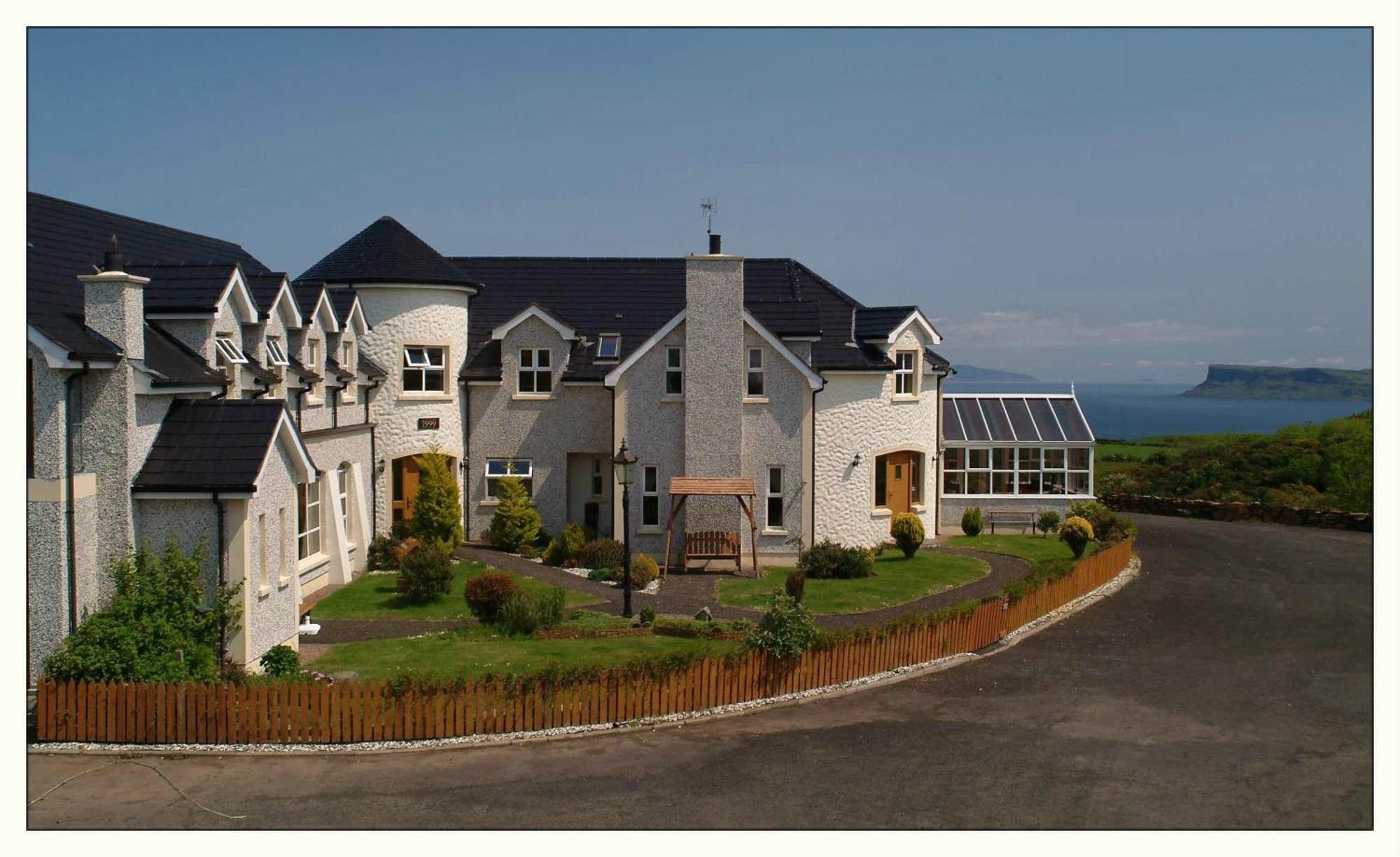 Crockatinney Guest House Ballintoy Exterior photo