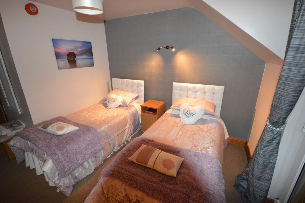 Crockatinney Guest House Ballintoy Room photo