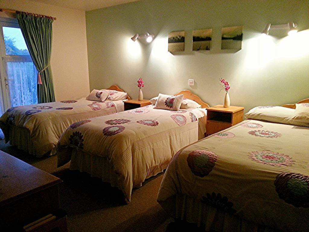 Crockatinney Guest House Ballintoy Room photo